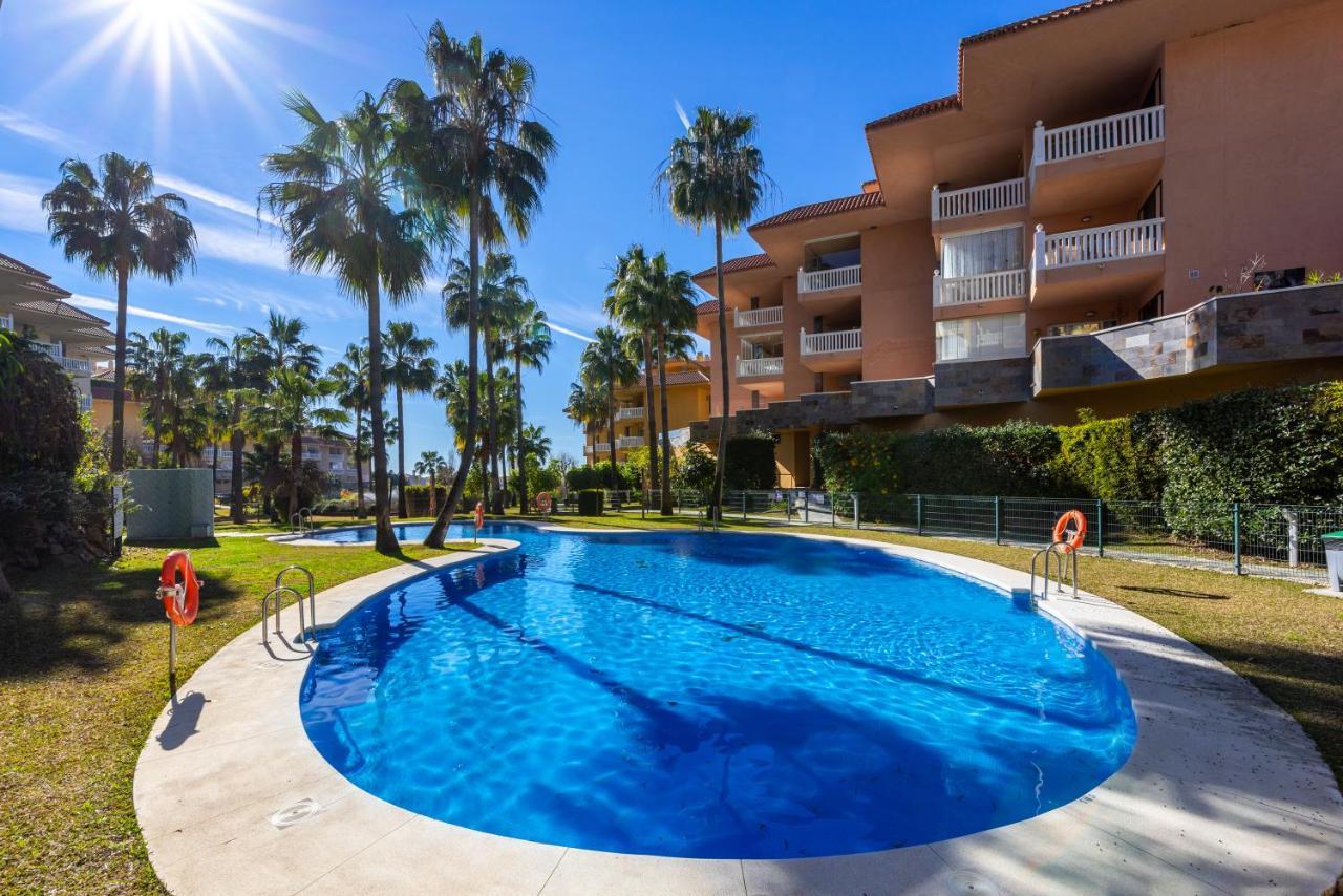 Holiday Reserva Del Higueron Benalmádena